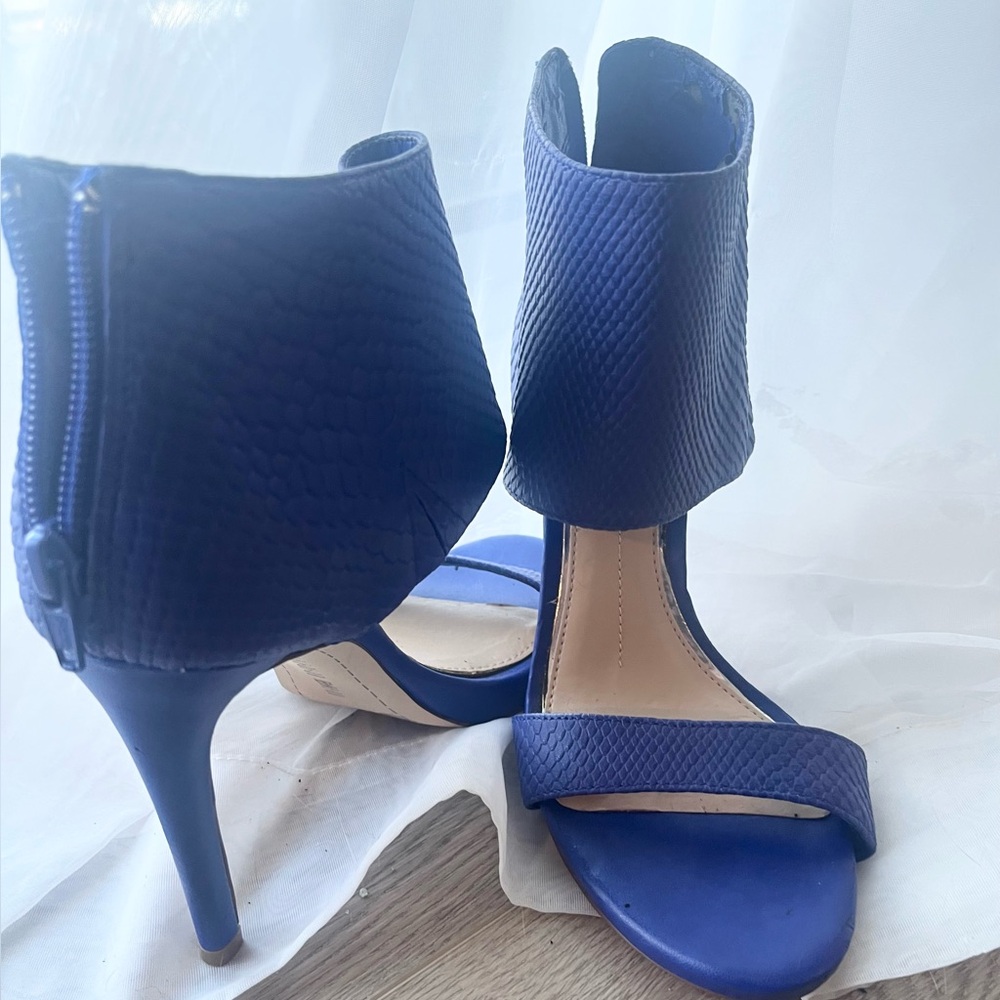 Gianni Bini high heels
